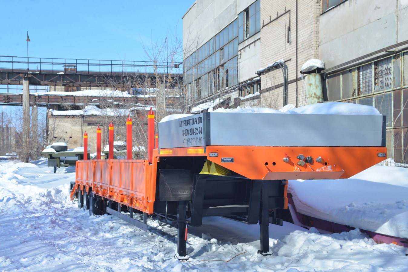 Низкорамный полуприцеп-тяжеловоз чмзап 99064 по спецификации 042-02 бут pw