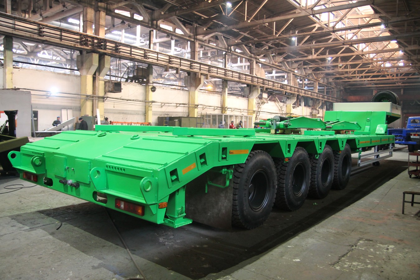 Полуприцеп-тяжеловоз чмзап 99903 по спецификации 065 кп