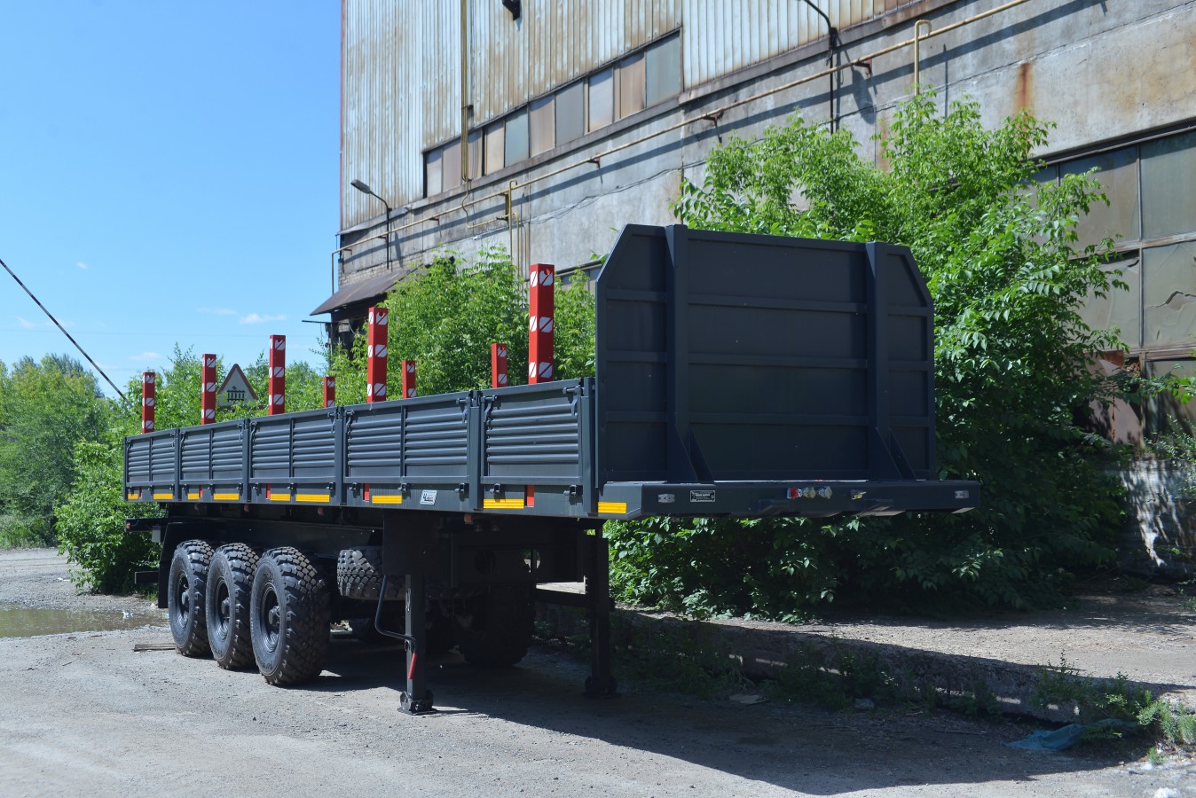 Полуприцеп бортовой чмзап 99065 по спецификации 038 б2