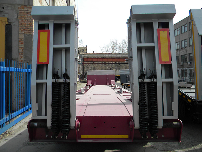 Низкорамный полуприцеп-тяжеловоз чмзап 99903 по спецификации 033