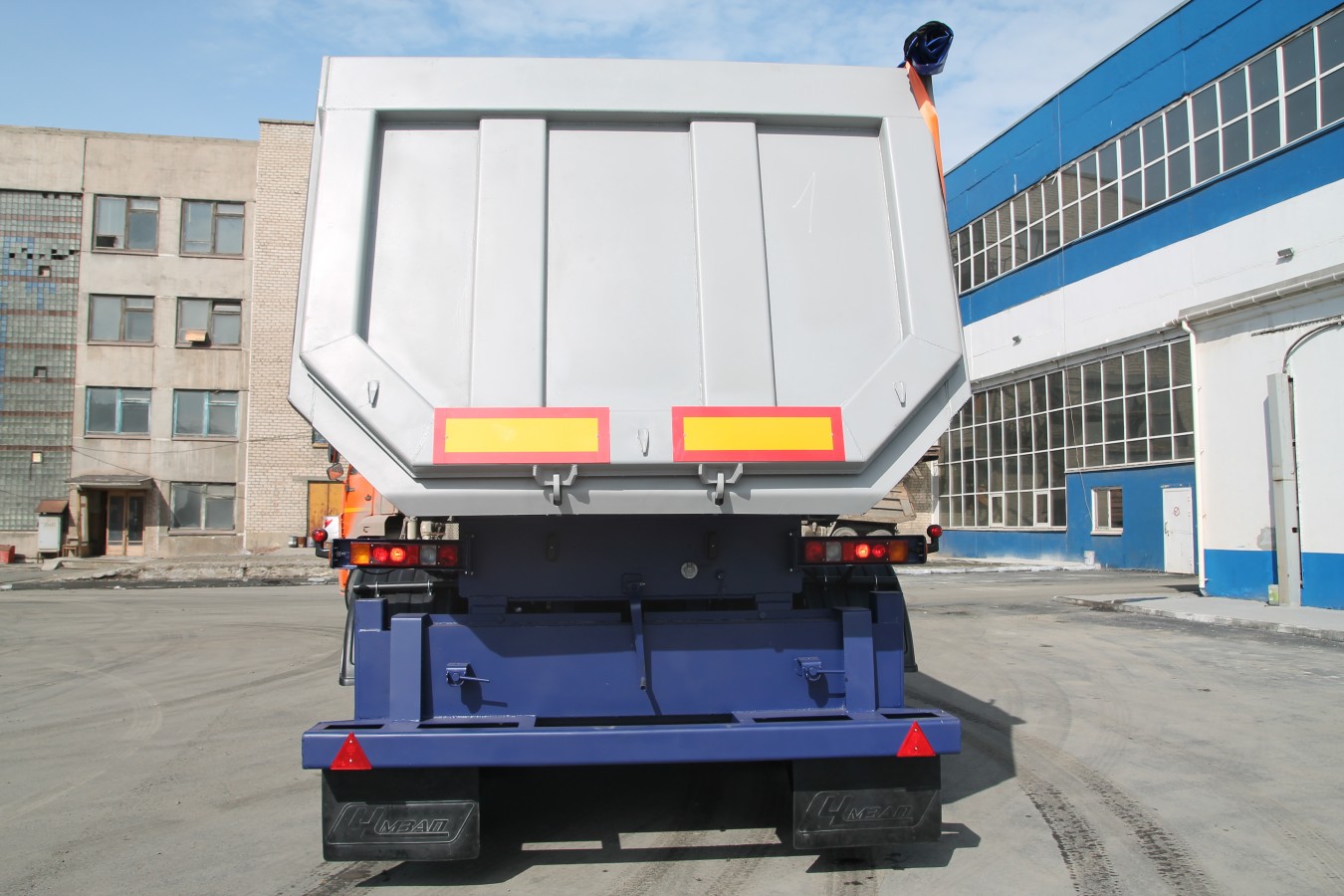 Полуприцеп-самосвал чмзап 9520 по спецификации 022