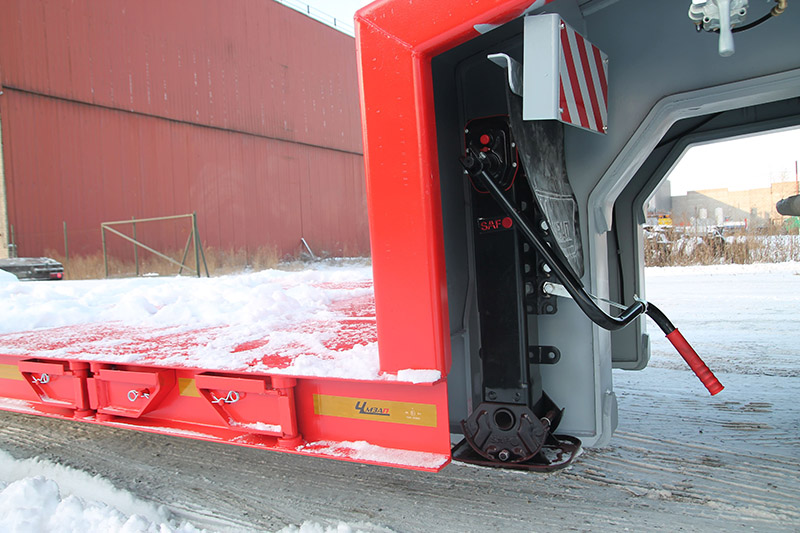 Низкорамный полуприцеп-тяжеловоз чмзап 9906.4 по спецификации 042 hp пп4