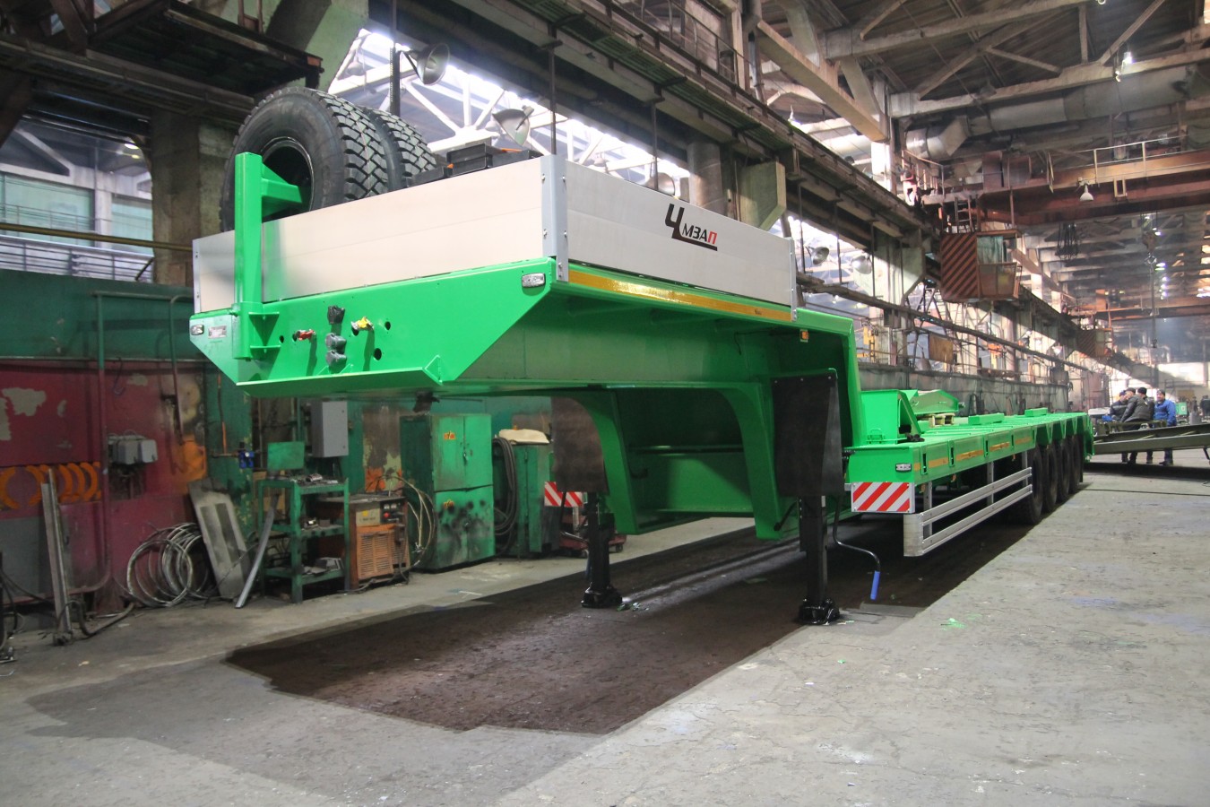 Полуприцеп-тяжеловоз чмзап 99903 по спецификации 065 кп