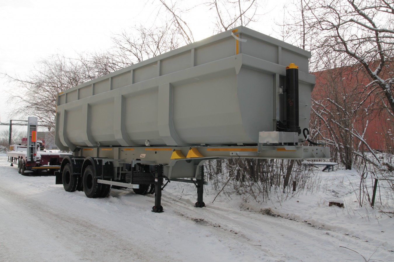 Полуприцеп-самосвал чмзап 95201 по спецификации 050 м