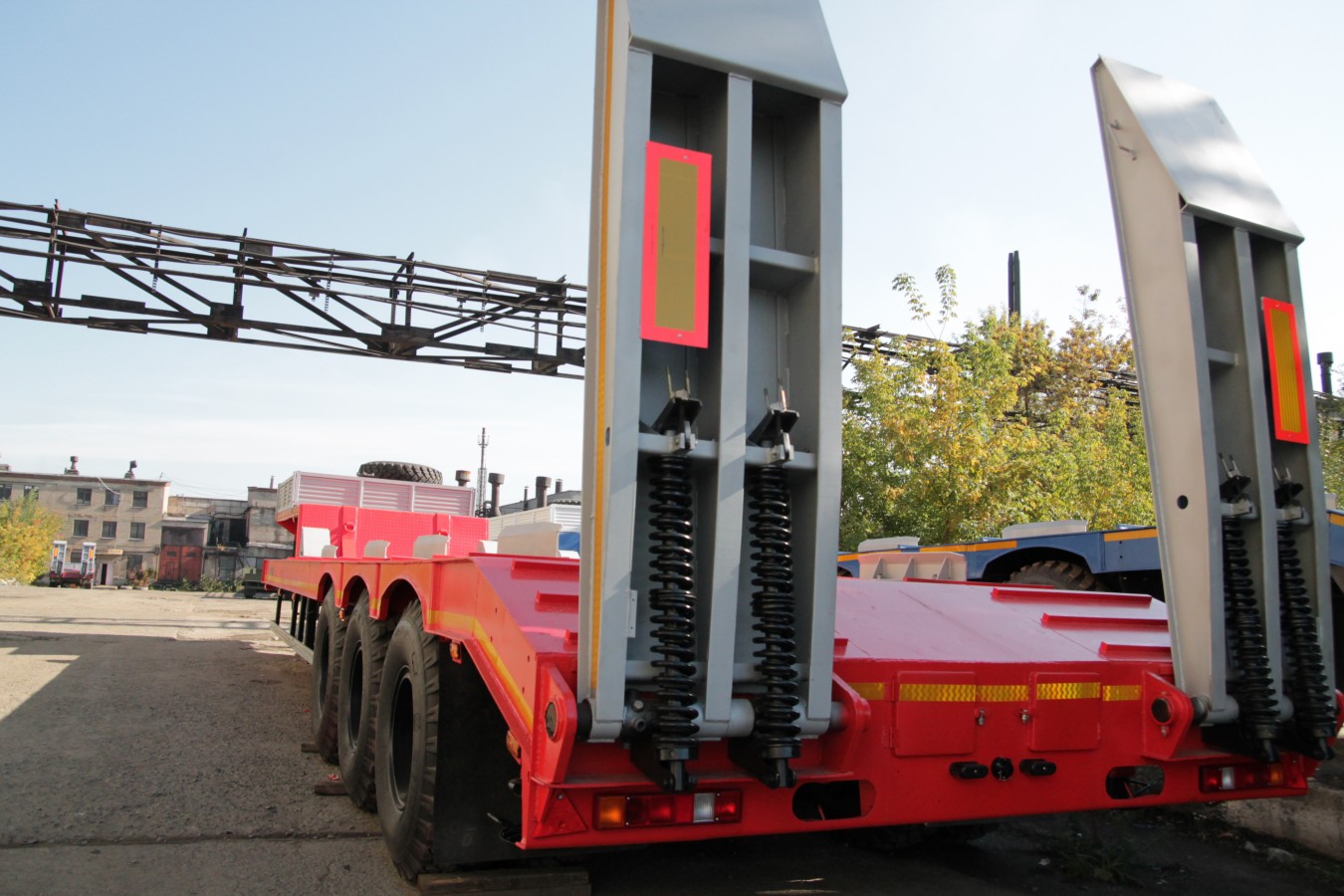 Полуприцеп-тяжеловоз чмзап 9990 по спецификации 074 м