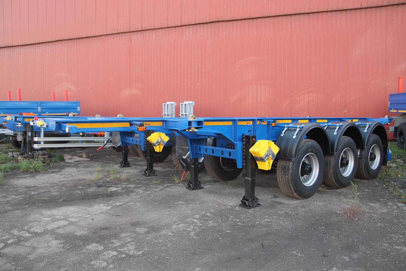 Полуприцеп-контейнеровоз чмзап-9911 по спецификации 041 пк