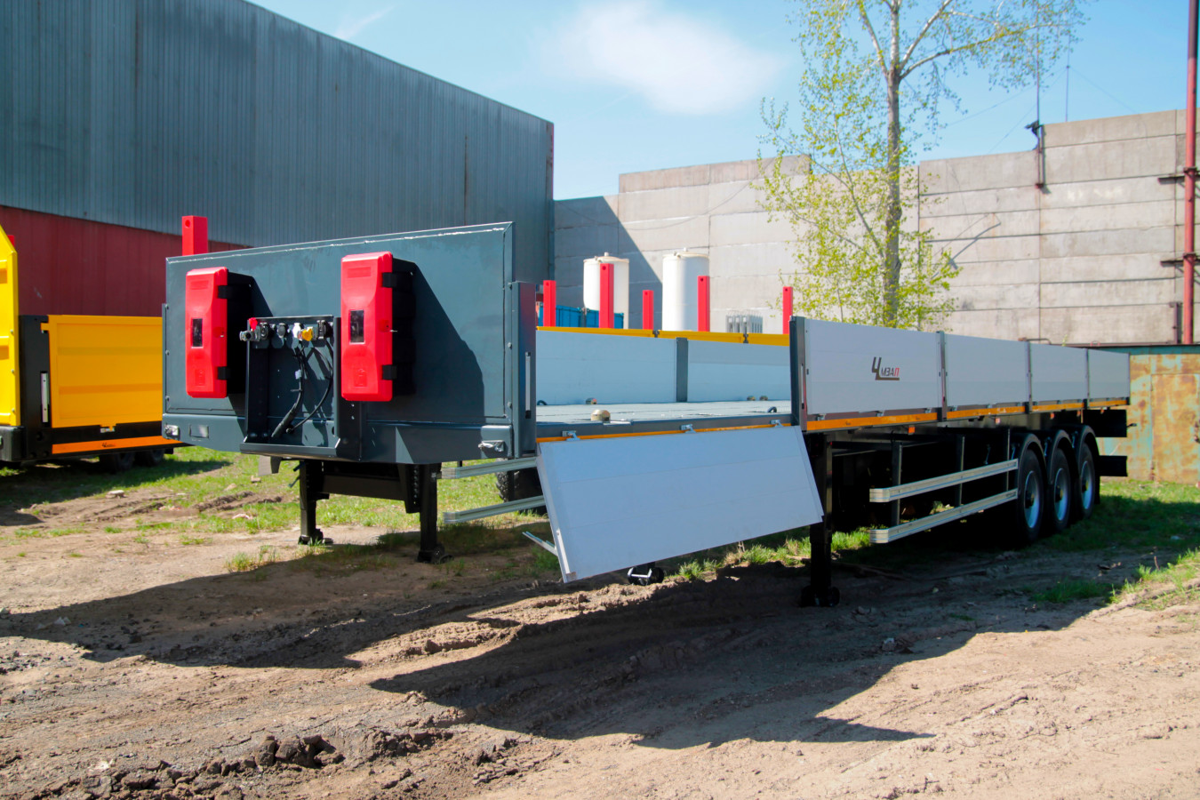 Полуприцеп бортовой чмзап 99064 по спецификации 031 ап