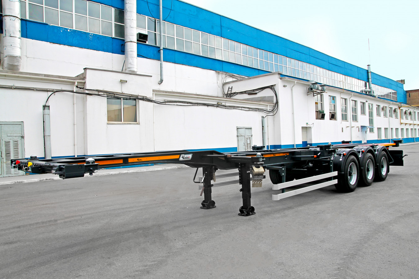 Полуприцеп-контейнеровоз чмзап 99064 по спецификации 053 плc