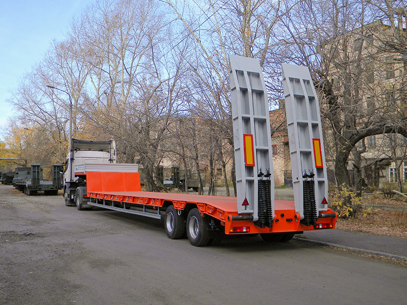 Низкорамный полуприцеп-тяжеловоз чмзап 938530 по спецификации 037 ууб2