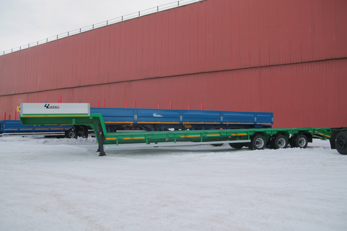 Низкорамный полуприцеп-тяжеловоз чмзап 99064 по спецификации 042 ут пп4