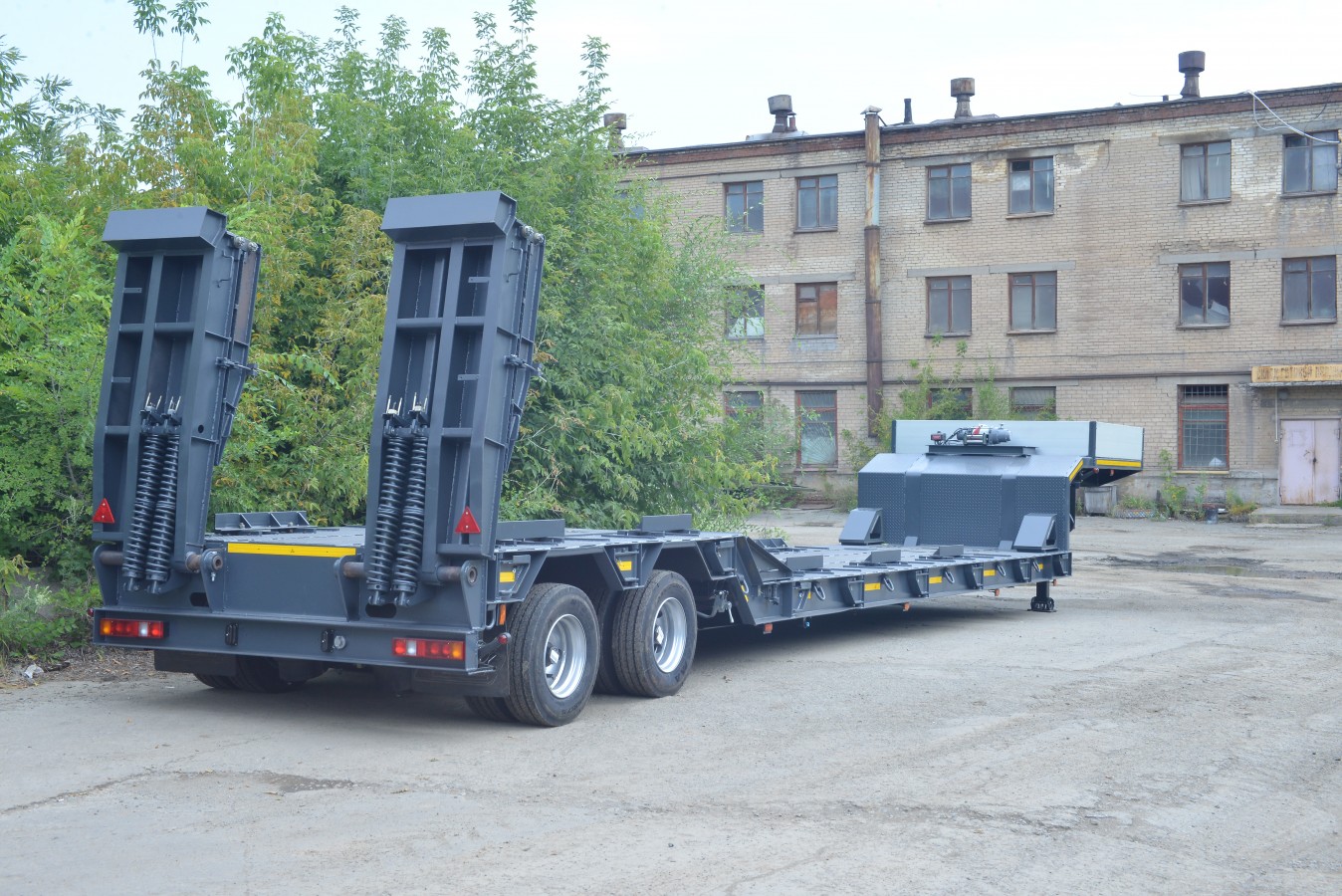 Полуприцеп чмзап 93853 по спецификации 010 нпр