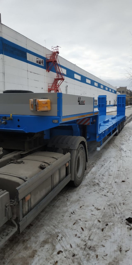 Низкорамный полуприцеп-тяжеловоз чмзап 99903 по спецификации 100-02