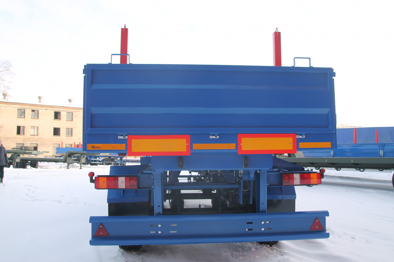 Полуприцеп бортовой чмзап 99065 по спецификации 020 к4