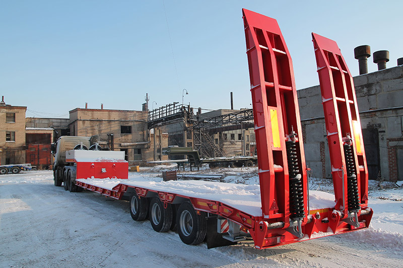 Низкорамный полуприцеп-тяжеловоз чмзап 9906.4 по спецификации 042 hp пп4