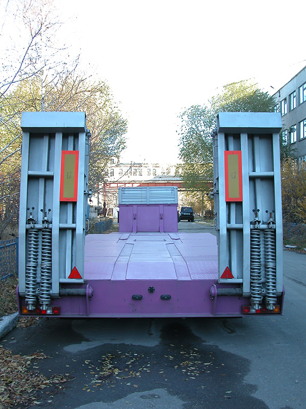 Низкорамный полуприцеп-тяжеловоз чмзап 99903 по спецификации 015