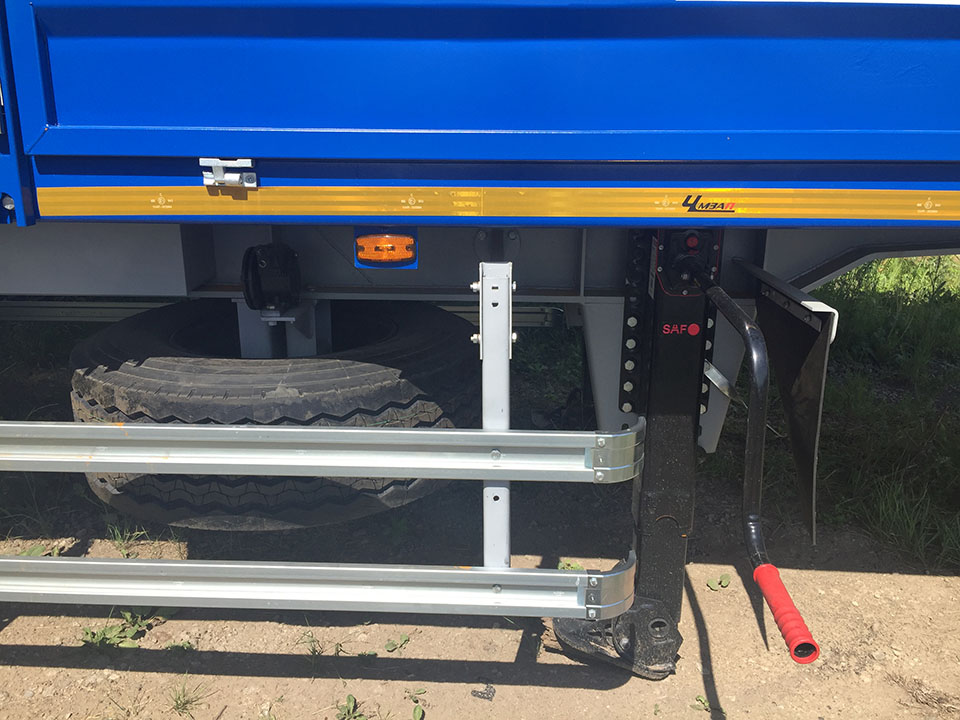 Полуприцеп бортовой чмзап 99064 по спецификации 031 п3