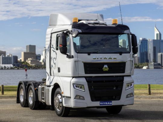 Тягач sitrak c7h 6×4 zz4256v364he adr